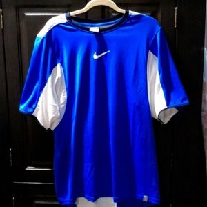 Nike Tennis Shirt
